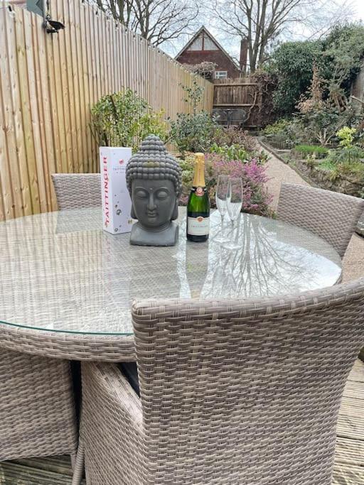 Entire Georgian Luxury Home - 3 Storey- High St Henley-In-Arden -Two Bedrooms-Sleeps 4 Εξωτερικό φωτογραφία