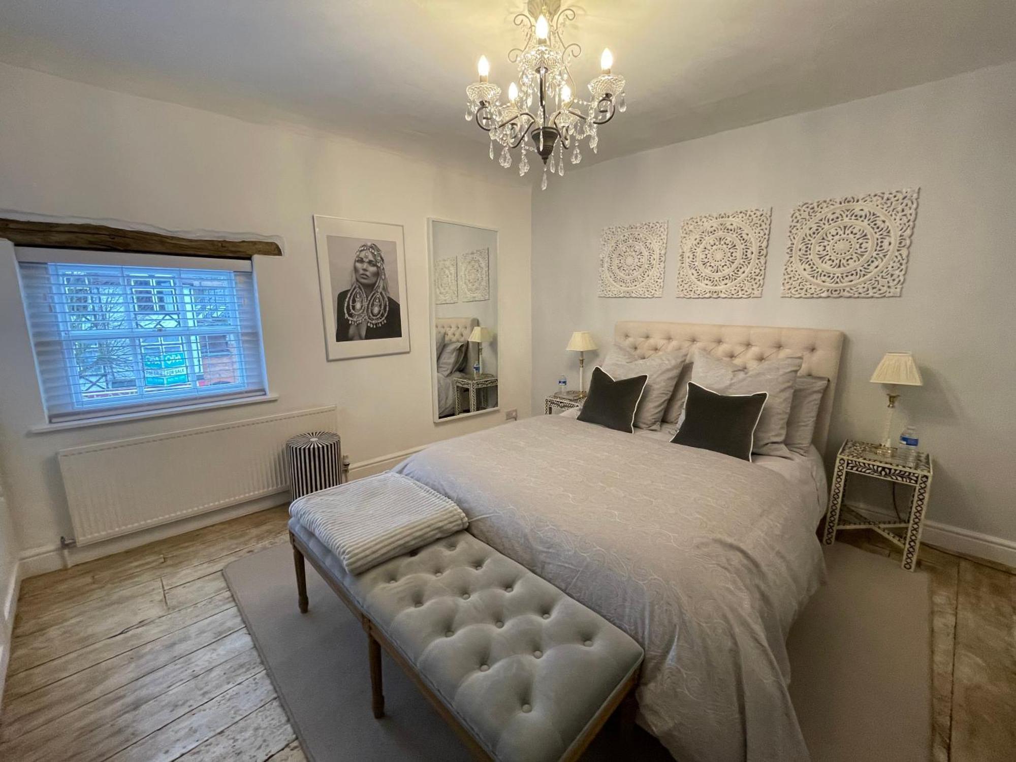 Entire Georgian Luxury Home - 3 Storey- High St Henley-In-Arden -Two Bedrooms-Sleeps 4 Εξωτερικό φωτογραφία